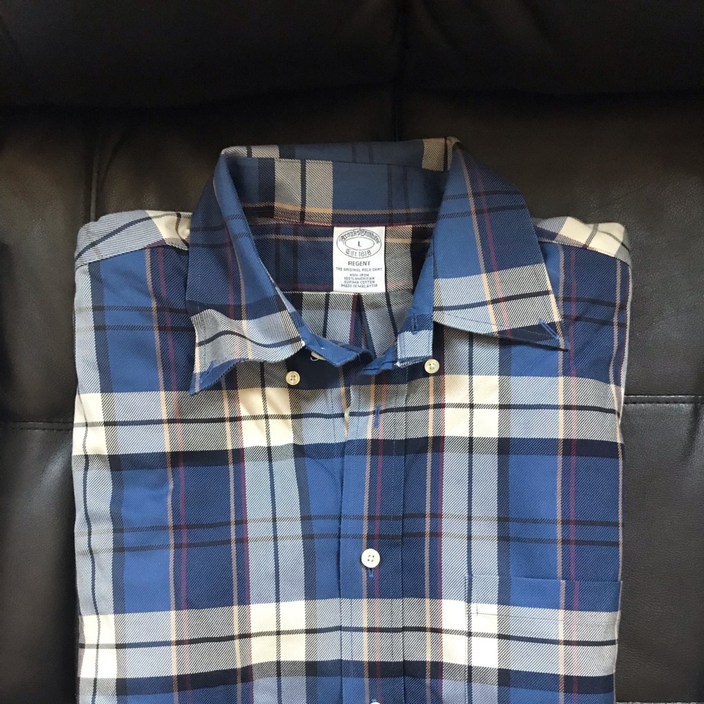 Men’s dress shirt